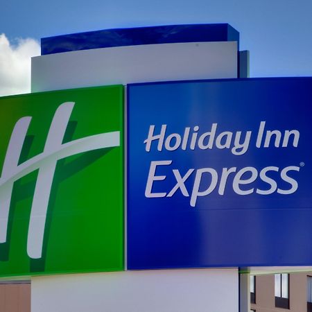 Holiday Inn Express & Suites Monterrey Valle By Ihg San Pedro Garza García Kültér fotó