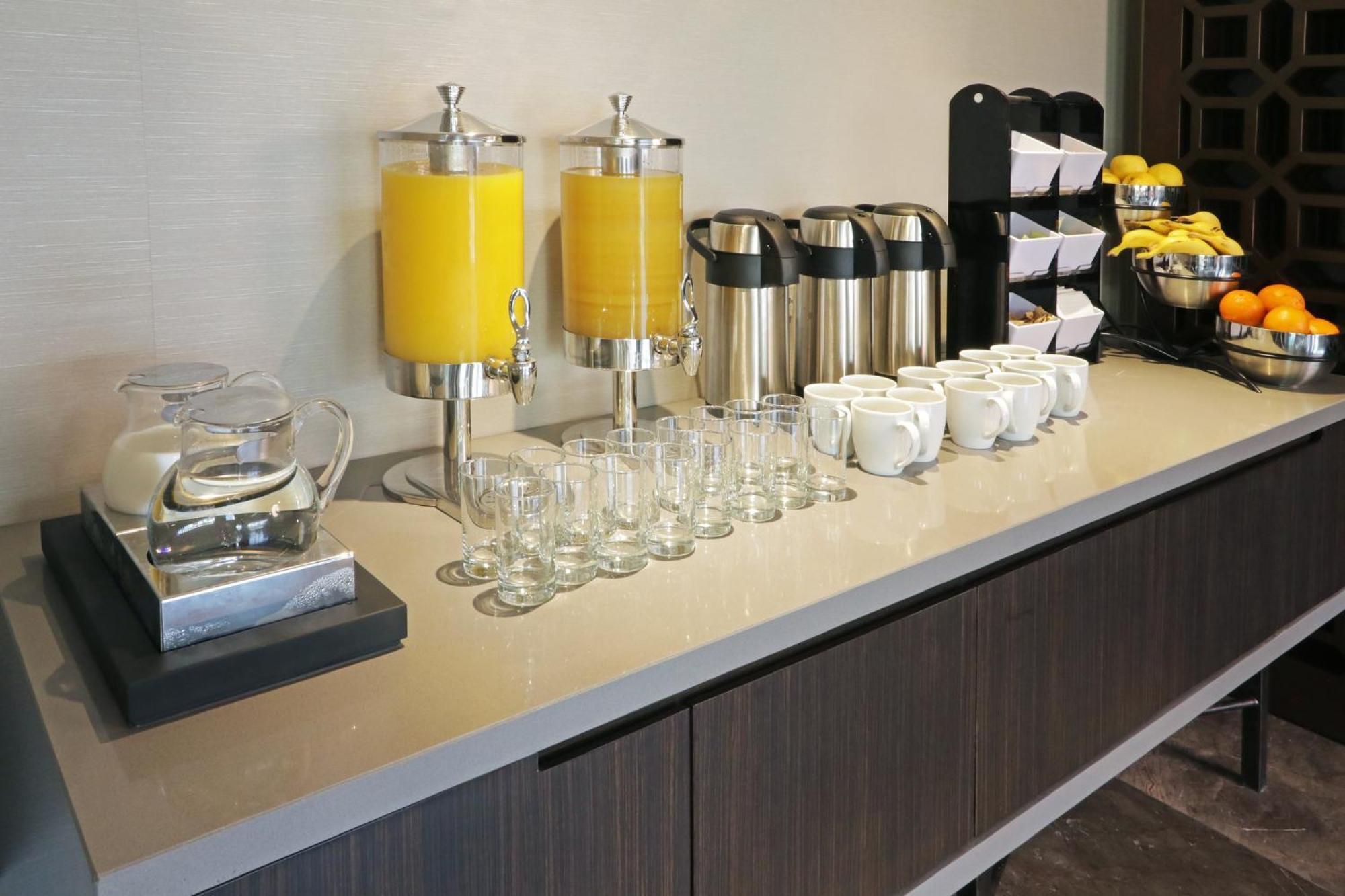 Holiday Inn Express & Suites Monterrey Valle By Ihg San Pedro Garza García Kültér fotó